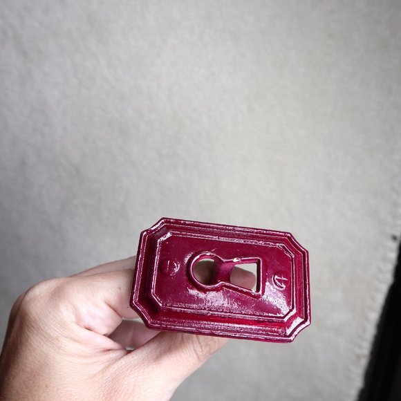 Hobby Lobby KEY Hole Shaped Metal Drawer Pull Cabinet Knob Keyhole Keys Draw - Picture 4 of 16